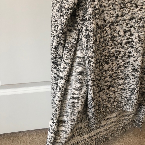 Express Sweater Tunic - Picture 2 of 6